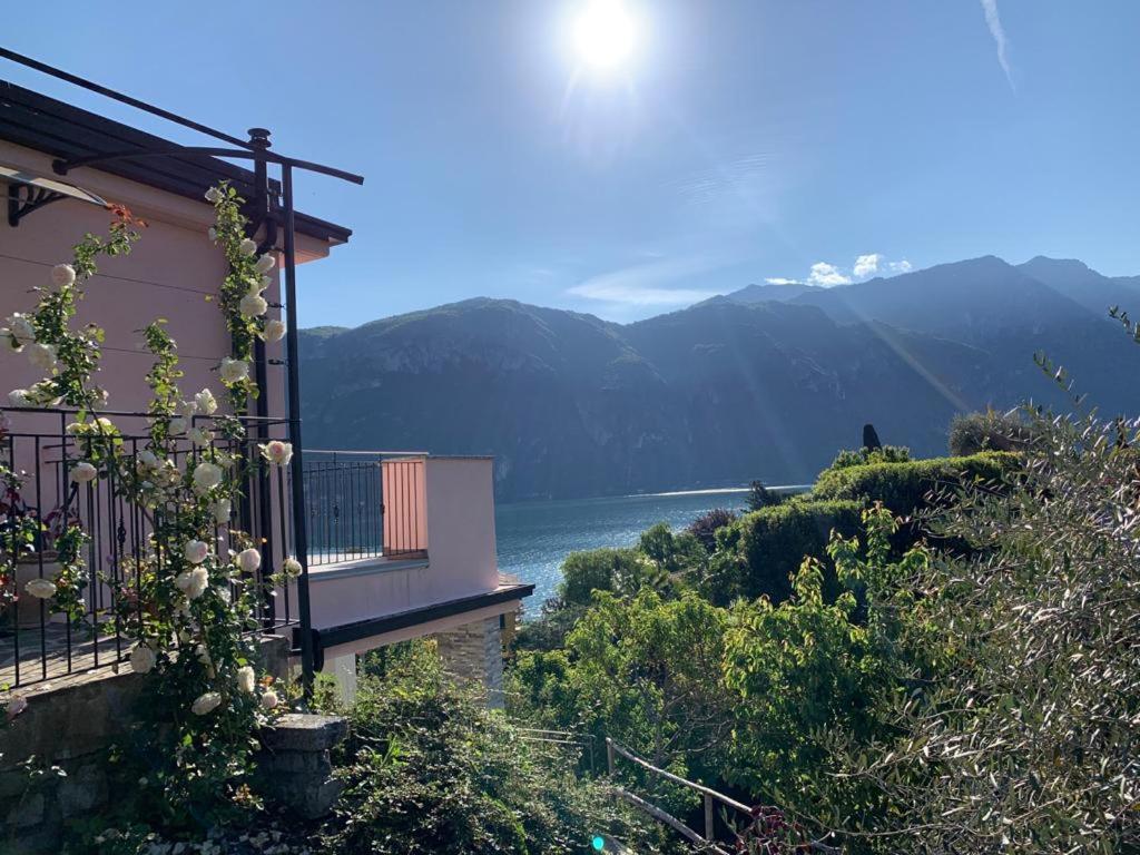 Angelina'S House With Lake View - ベッラージョ エクステリア 写真